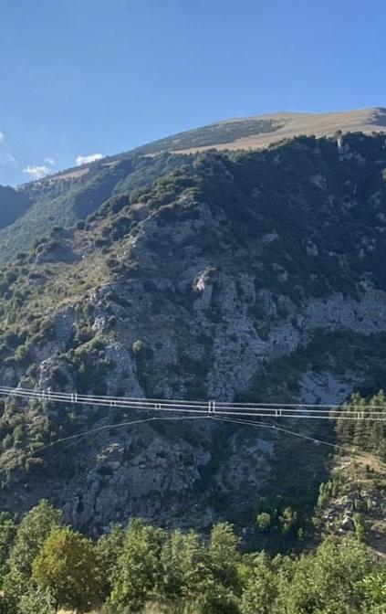 Ponte tra i due Parchi