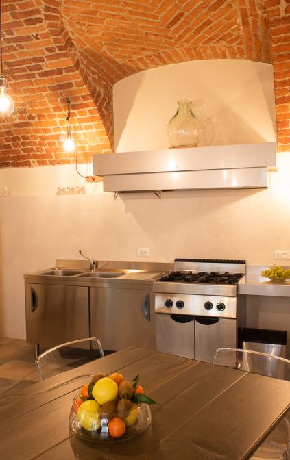 La grande cucina/soggiorno di Acini Dorati