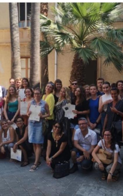 Cosa aspettate!  La vacanza studio che avete sempre sognato per studiare l'italiano ,godere del mare e delle spiagge meravigliose in compagnia di giovani da tutto il mondo.  Vi aspettiamo